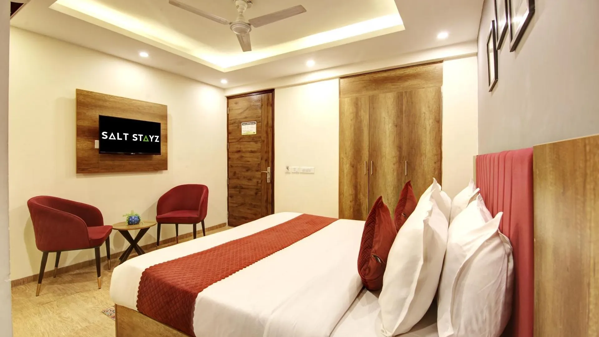 Saltstayz Hotel Huda City Center Gurgaon India