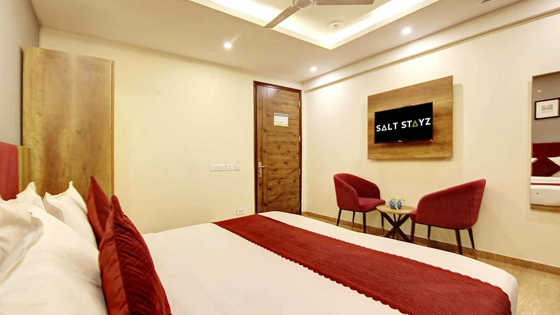 Saltstayz Hotel Huda City Center Gurgaon