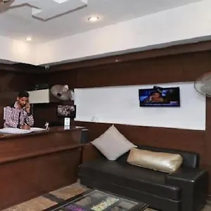 Hotel New Rajwada By Wb, Gurgaon