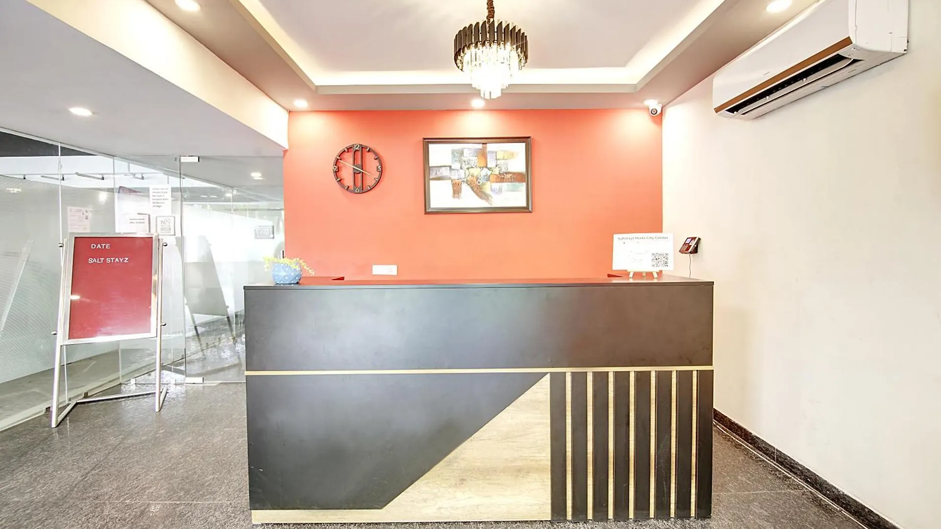 Saltstayz Select - Huda City Center Gurgaon Hotel